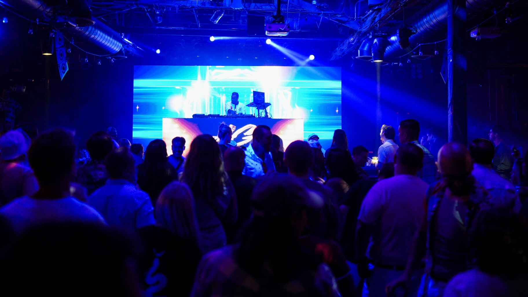 DJ LG live 10