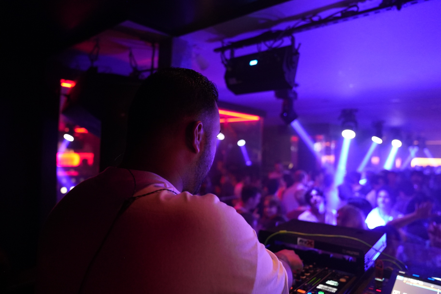 DJ LG live 18