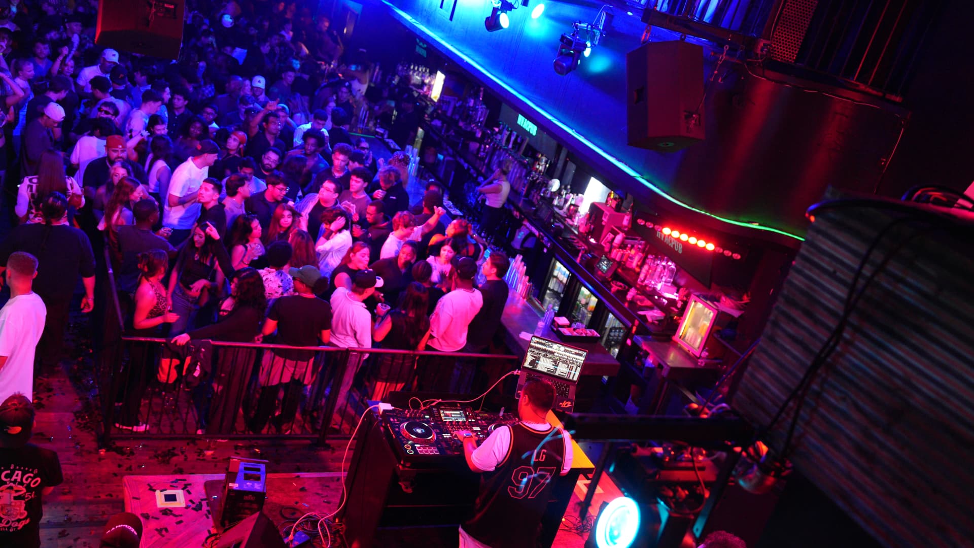 DJ LG live 4