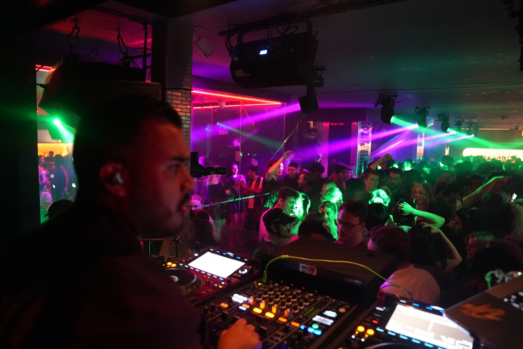 DJ LG live 15